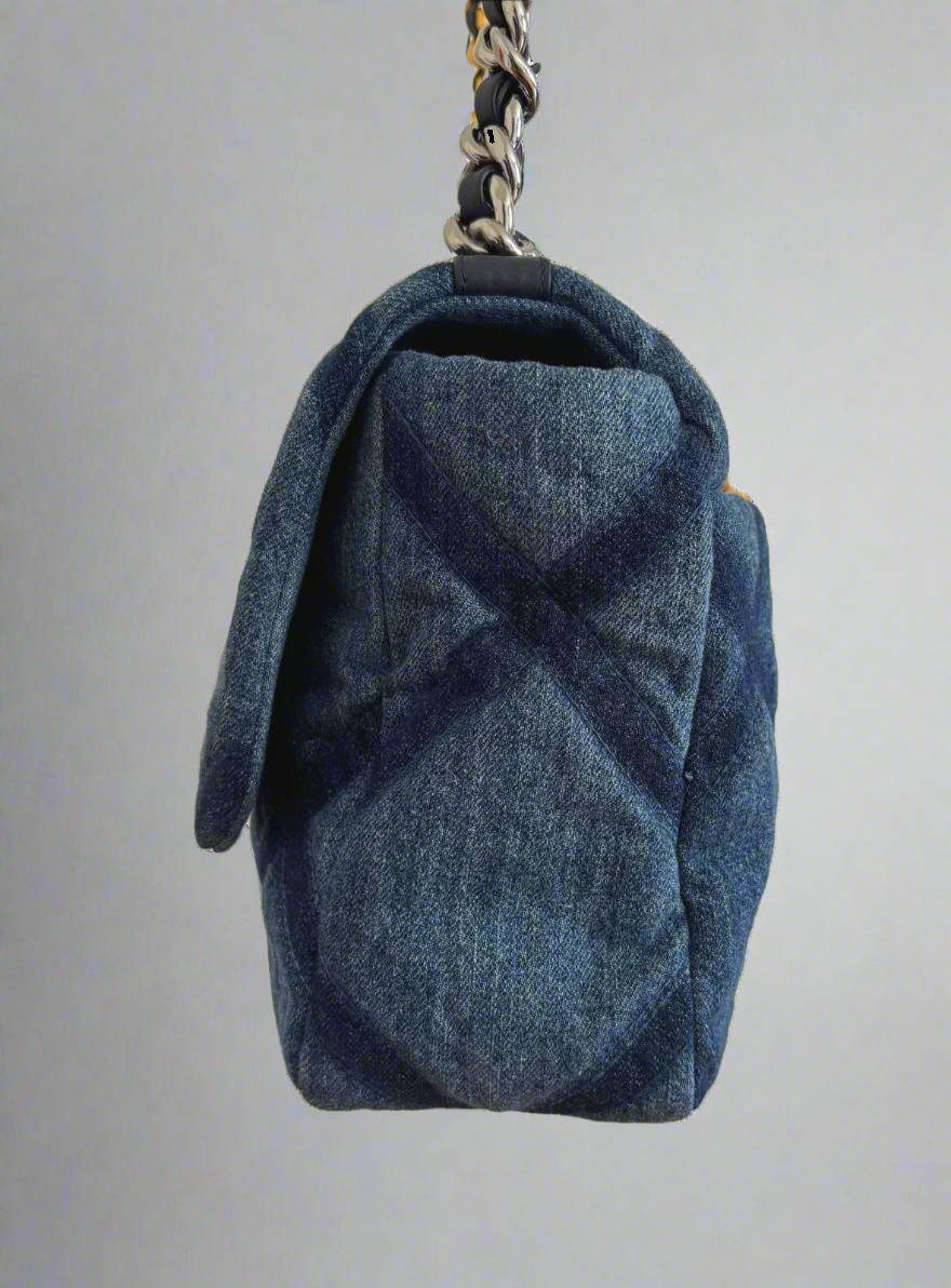 23C Denim Large Chanel 19 Flap image 7