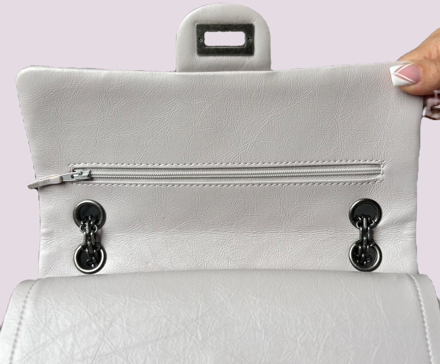 Chanel 2.55 Reissue Flap Bag Rare Lilac with Ruthenium Hardware image 3