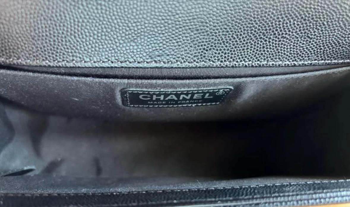 Chanel Quilted Caviar Medium BOY Flap Bag image 5