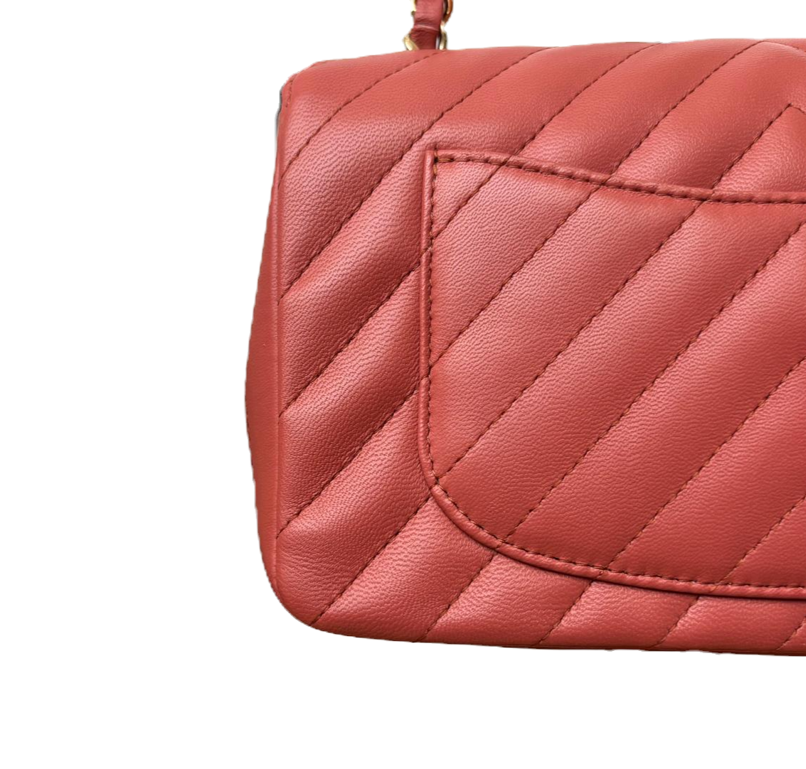 Mini classic chevron Flap bag image 4