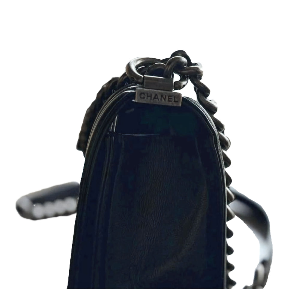 Chanel Quilted Caviar Medium BOY Flap Bag image 4