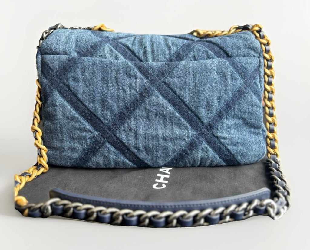 23C Denim Large Chanel 19 Flap
