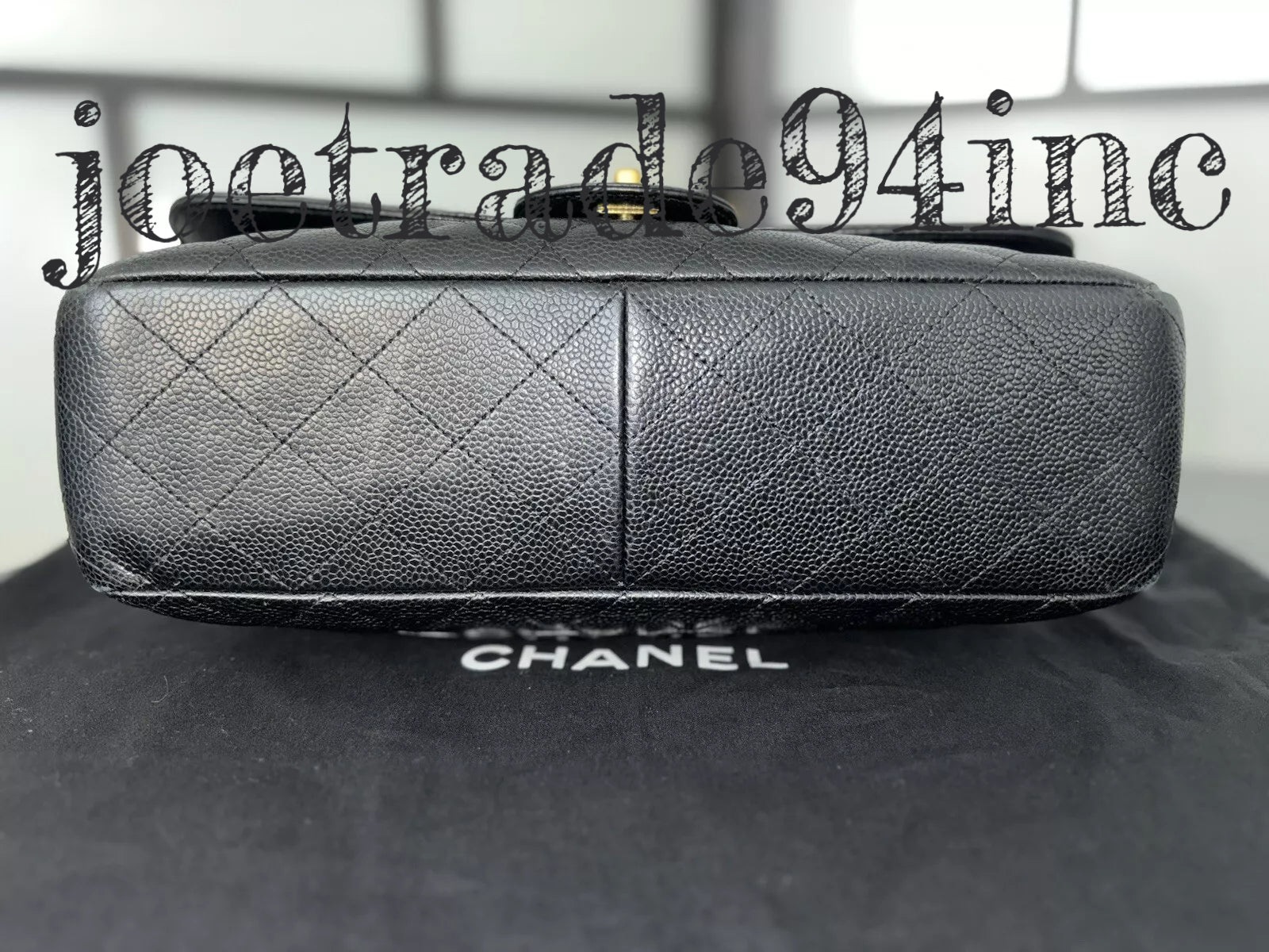Chanel Classic Jumbo bag (single flap) image 4